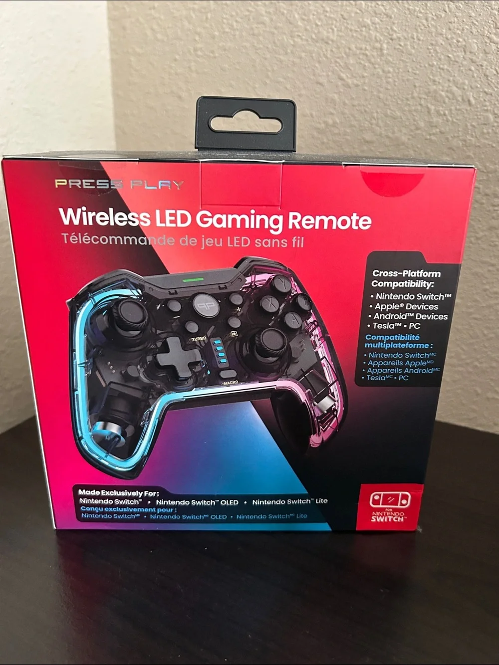 Press Play Wireless LED Gaming Remote with Green LED Accent